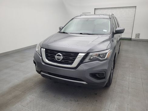 Used 2020 Nissan Pathfinder S image 15
