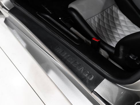 Used 2005 Lamborghini Murcielago Coupe image 27