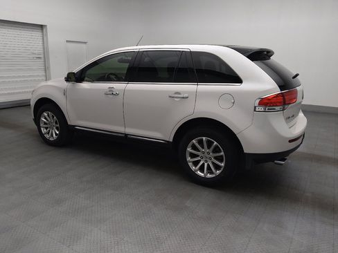 Used 2015 Lincoln MKX FWD w/ Equipment Group 102A image 3