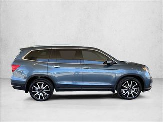 Used 2019 Honda Pilot Elite video 4