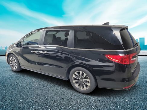 Used 2024 Honda Odyssey EX-L image 4