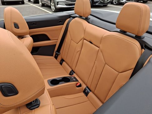 Used 2025 BMW 430i xDrive Convertible w/ Convenience Package AWD/4WD image 10