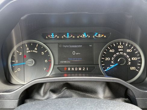 Used 2016 Ford F150 XLT w/ Equipment Group 301A Mid AWD/4WD image 13