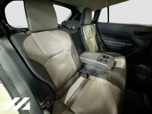 Certified 2024 Subaru Crosstrek 2.0i Premium image 29