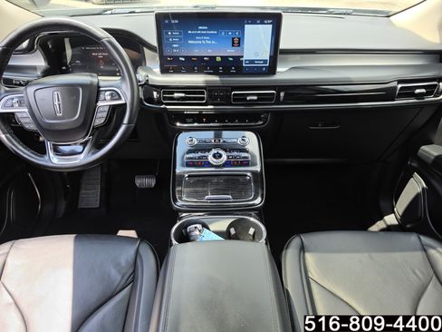 Used 2023 Lincoln Nautilus Reserve AWD/4WD image 17