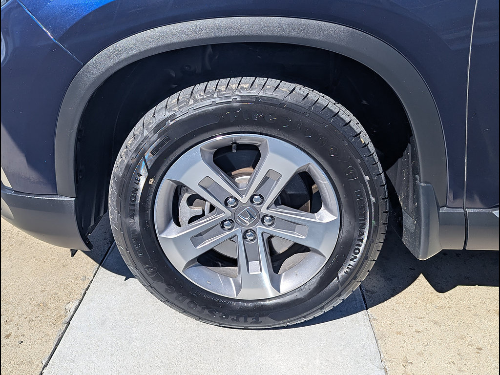 Used 2025 Honda Pilot EX-L image 14