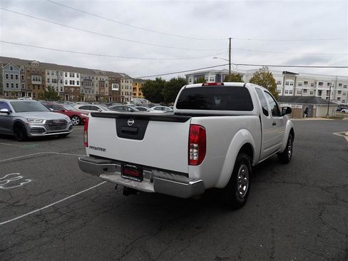 Used 2016 Nissan Frontier S image 6