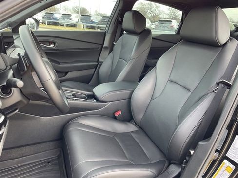 Certified 2025 Honda Accord Sport image 25