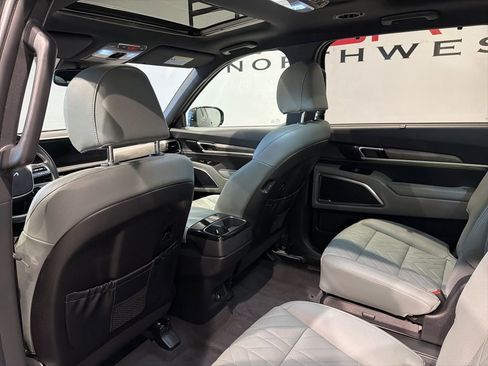 Used 2024 Kia Telluride SX X-Line image 30