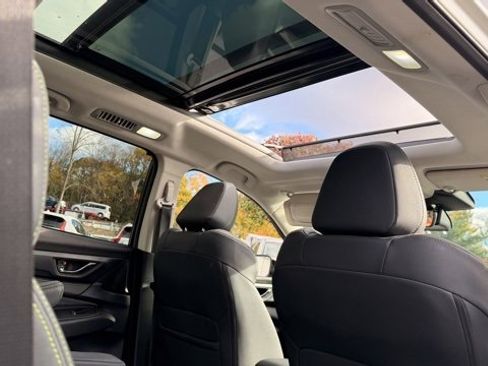 Used 2023 Subaru Ascent Onyx Edition Limited image 6