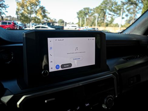 Used 2025 Toyota Tacoma SR5 image 23