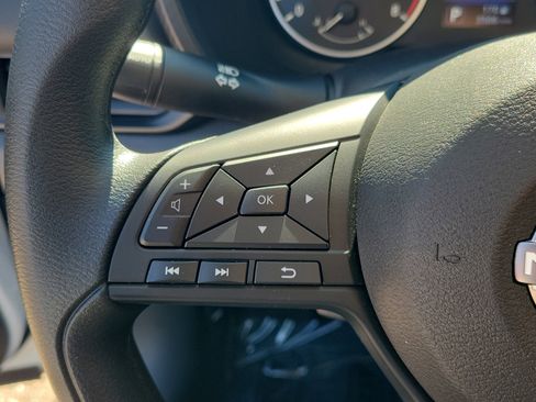 Certified 2025 Nissan Sentra S image 25