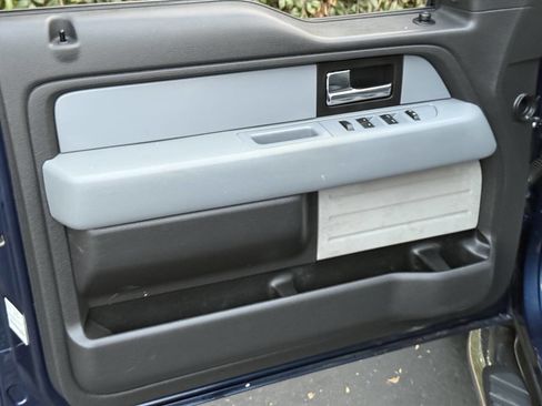 Used 2014 Ford F150 XLT w/ Equipment Group 302A Luxury image 10