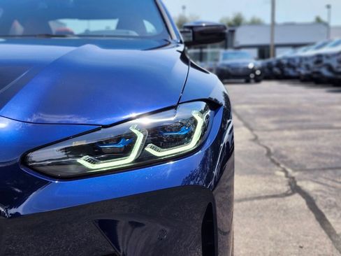 Used 2022 BMW M4 Coupe w/ M Carbon Exterior Package RWD image 10
