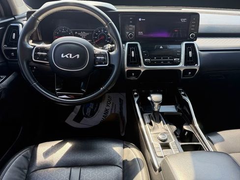 Used 2022 Kia Sorento SX AWD/4WD image 10