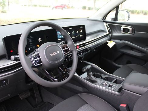 New 2026 Kia Sorento LX FWD image 21