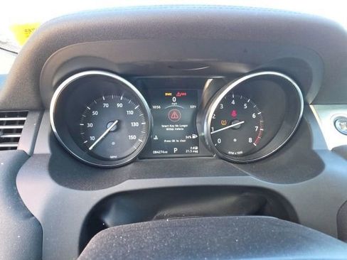 Used 2016 Land Rover Range Rover Evoque SE Premium image 18