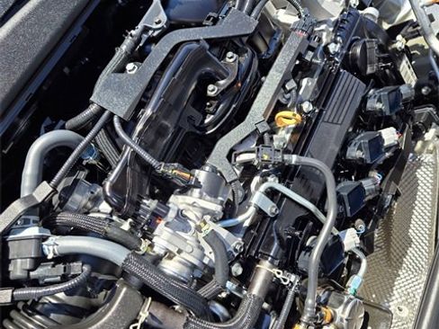 Certified 2024 Toyota Corolla LE image 17