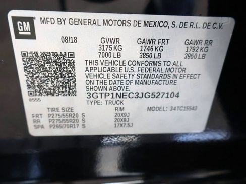 Used 2018 GMC Sierra 1500 SLT w/ Enhanced Driver Alert Package RWD image 18
