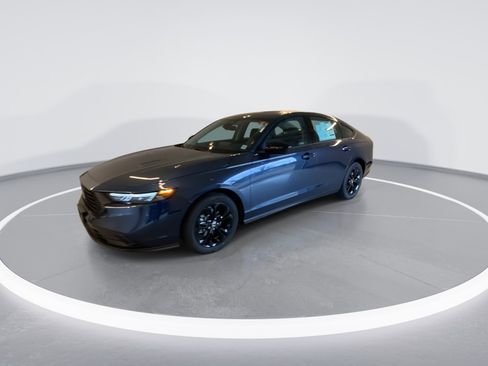 New 2025 Honda Accord SE image 4