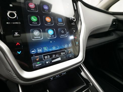 Certified 2025 Subaru Outback Premium w/ Popular Package #1A image 21