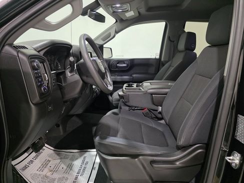 Used 2019 Chevrolet Silverado 1500 Custom image 14
