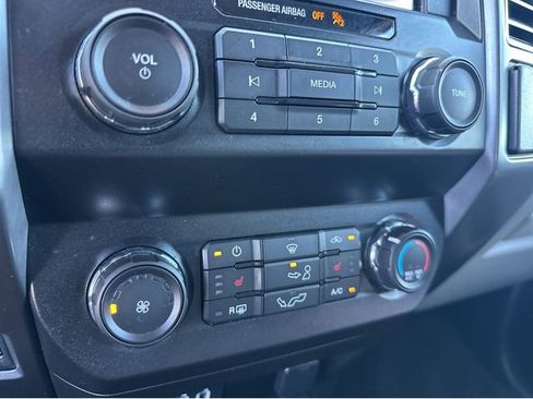 Used 2019 Ford F150 XLT w/ Equipment Group 302A Luxury image 28