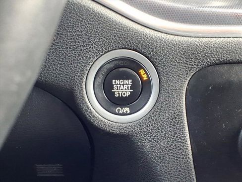 Used 2018 Dodge Charger SXT Plus image 15