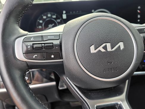 Used 2024 Kia Sportage SX image 24