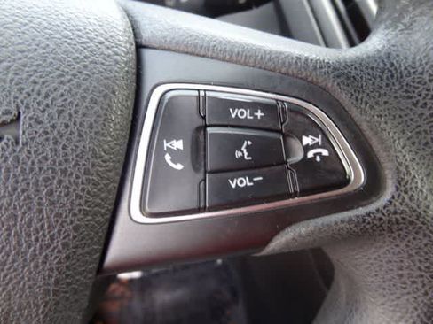 Used 2016 Ford Focus SE FWD image 16