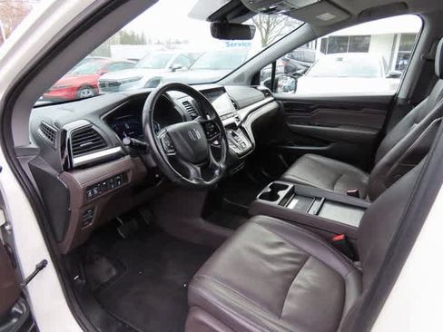 Certified 2019 Honda Odyssey Elite image 2