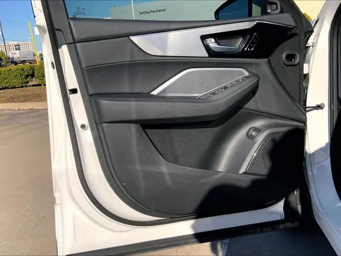 Used 2025 Acura MDX FWD image 20