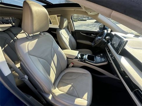 Used 2021 Lincoln Nautilus Reserve w/ Cargo Utility Package image 27