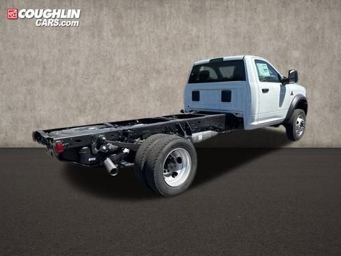 New 2024 RAM 5500 Tradesman w/ Max Tow Package image 6