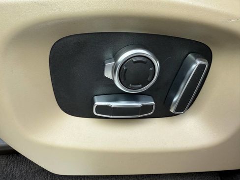 Used 2017 Land Rover Range Rover Sport HSE image 21