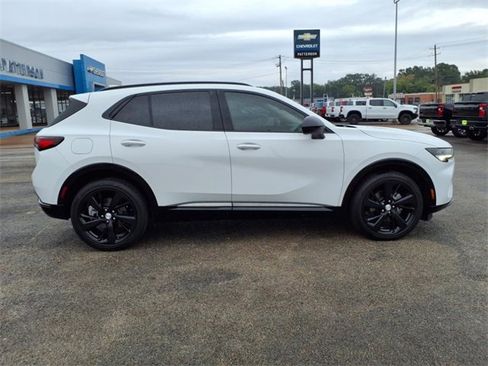 Used 2021 Buick Envision Essence w/ Sport Touring Package image 2