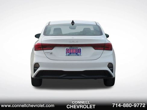 Used 2023 Kia Forte LX image 6