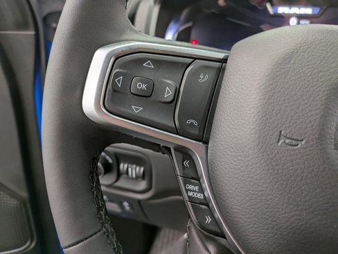 Used 2025 RAM 1500 Big Horn AWD/4WD image 18