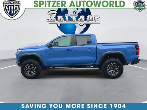 Used 2025 Chevrolet Colorado ZR2 w/ Technology Package AWD/4WD image 6