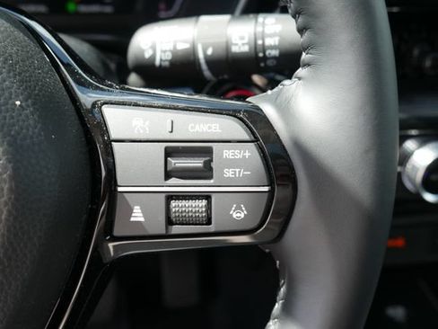 Used 2026 Honda CR-V EX-L image 19