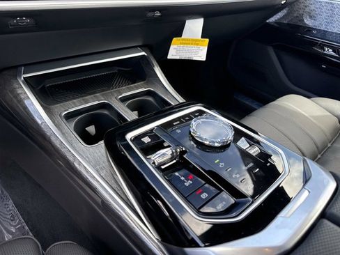 New 2025 BMW 760i xDrive AWD/4WD image 28