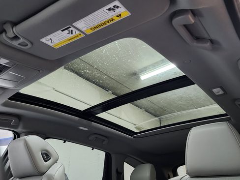 Certified 2024 Acura MDX SH-AWD w/ Technology Package image 27