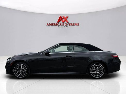 Used 2023 Mercedes-Benz E 450 4MATIC Cabriolet image 2