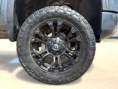 Used 2020 GMC Sierra 1500 Elevation AWD/4WD image 12