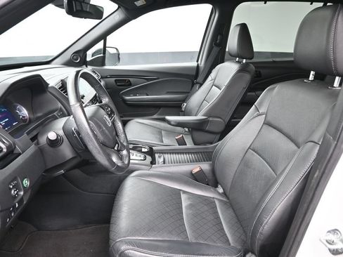 Certified 2022 Honda Passport Elite image 27