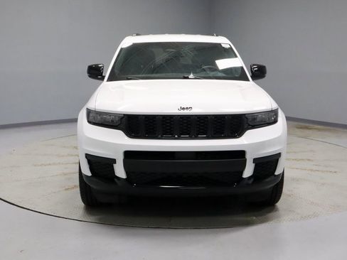 Used 2023 Jeep Grand Cherokee L Laredo AWD/4WD image 8