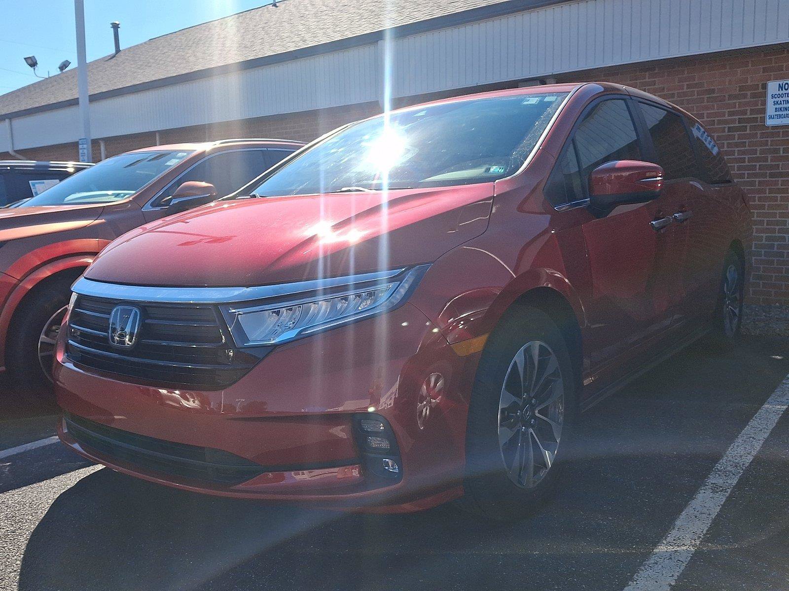 Used 2023 Honda Odyssey EX-L image 3