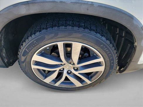 Used 2018 Honda Pilot Touring image 10