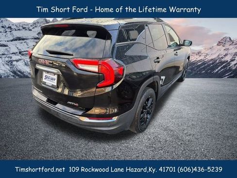 Used 2022 GMC Terrain AT4 w/ Infotainment Package II image 6