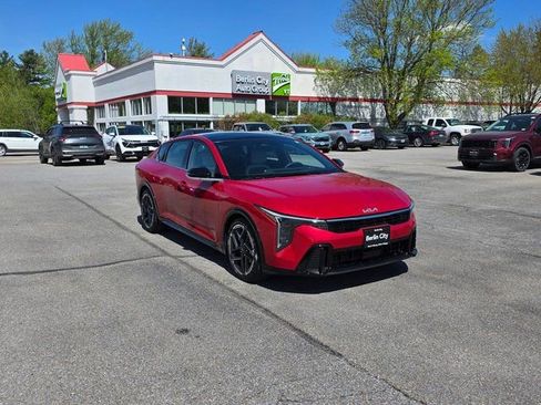 New 2025 Kia K4 GT-Line w/ GT-Line Sunroof Package image 31